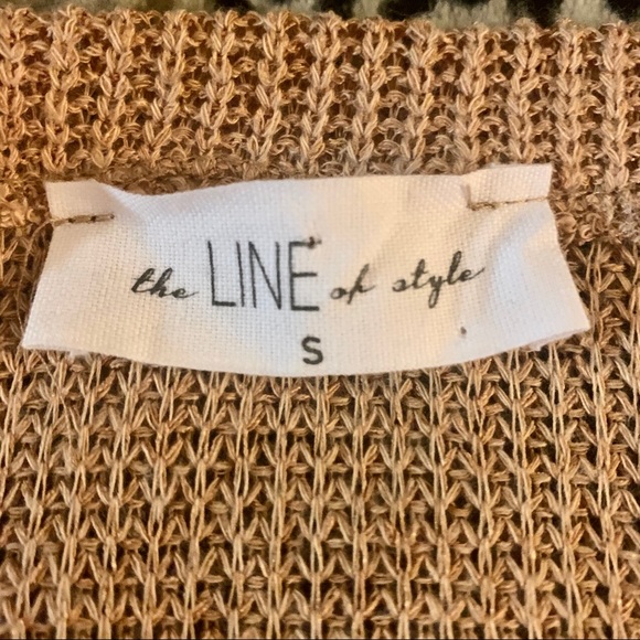 Lady’s Batwing Style Cropped Top w/Drawstring Tie - Picture 7 of 8